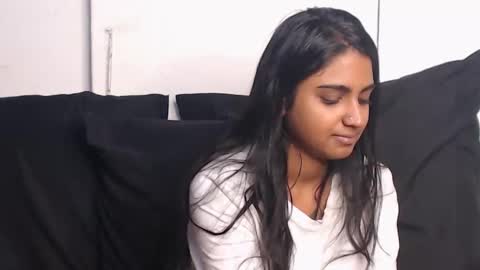 Snapshot of delilah_blazee chatting on 03/04/25, 06:07 Delilah Blaze online show from 03/04/25, 06:07