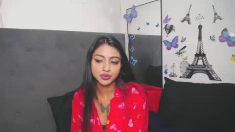 Snapshot of delilah_blazee chatting on 10/07/25, 10:07 Delilah Blaze online show from 10/07/25, 10:07