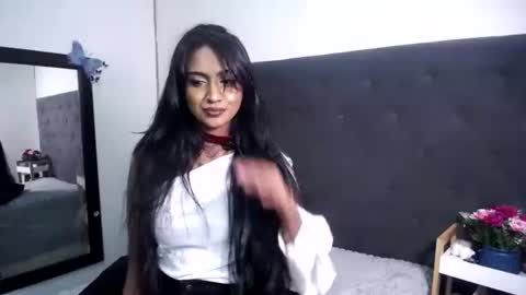 Delilah Blaze online show from 05/20/26, 06:03
