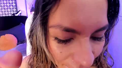 della online show from 02/12/25, 02:21