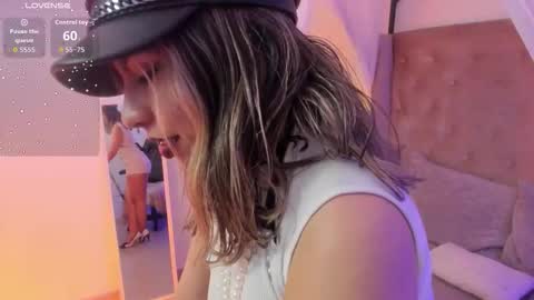 della online show from 11/09/25, 08:29