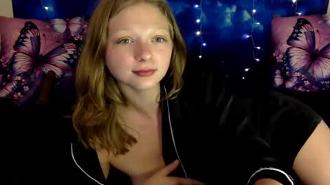 DelilaLove3412 online show from 06/16/26, 10:23