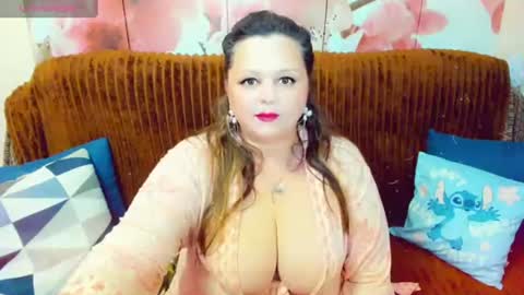 Snapshot of delinnia chatting on 06/22/26, 12:13 Margo online show from 06/22/26, 12:13