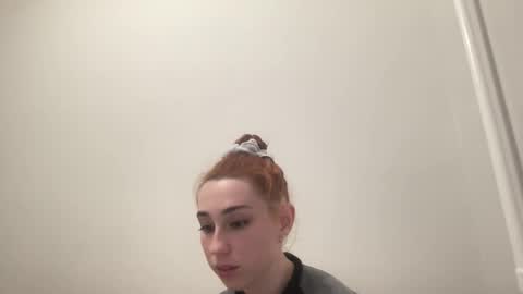 Snapshot of deliverysmile chatting on 12/31/24, 03:01 Delivery online show from 12/31/24, 03:01