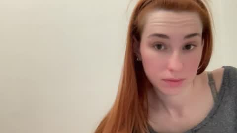 Snapshot of deliverysmile chatting on 02/17/25, 02:42 Delivery online show from 02/17/25, 02:42