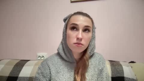 Snapshot of deliverysmile chatting on 03/11/25, 08:42 Delivery online show from 03/11/25, 08:42