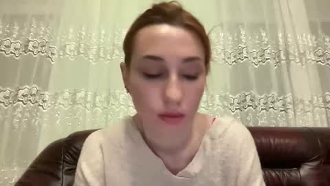 Snapshot of deliverysmile chatting on 10/13/25, 01:49 Delivery online show from 10/13/25, 01:49