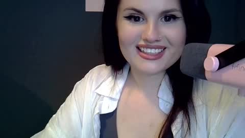 dellacrush_ online show from 02/22/25, 07:14