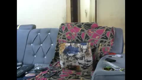 Ginger online show from 10/05/25, 01:09