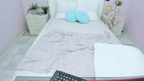 Dely online show from 12/05/24, 08:55