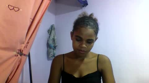Snapshot of delphineee chatting on 03/28/26, 04:17 delphine online show from 03/28/26, 04:17