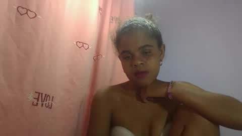 Snapshot of delphineee chatting on 04/09/26, 06:46 delphine online show from 04/09/26, 06:46