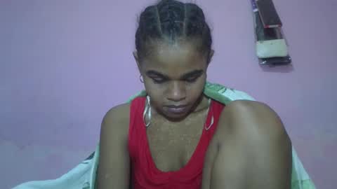 Snapshot of delphineee chatting on 05/10/26, 04:34 delphine online show from 05/10/26, 04:34
