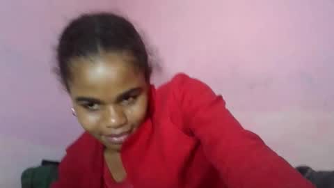 Snapshot of delphineee chatting on 05/19/26, 06:58 delphine online show from 05/19/26, 06:58