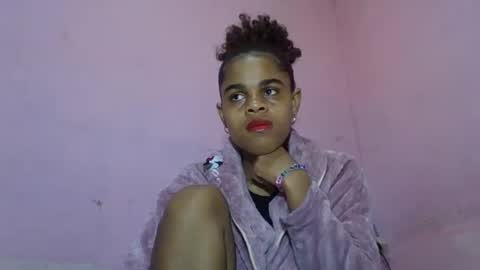 Snapshot of delphineee chatting on 05/28/26, 03:59 delphine online show from 05/28/26, 03:59