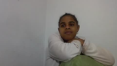 delphine online show from 07/07/26, 07:23