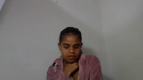 delphine online show from 07/16/26, 05:30