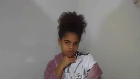 delphine online show from 07/26/26, 09:11