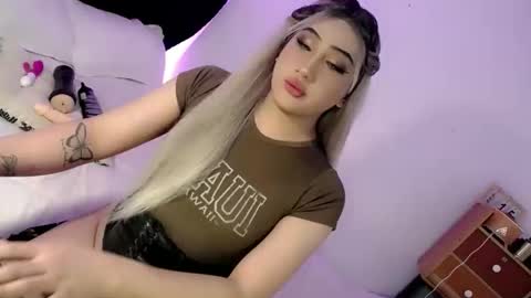 Chesca online show from 09/15/25, 10:26