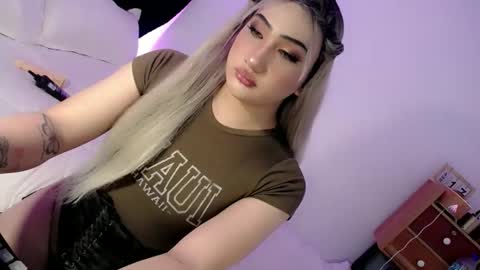 Chesca online show from 09/18/25, 07:54