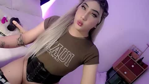 Chesca online show from 10/26/25, 07:25