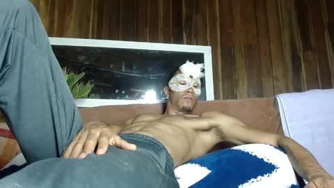 Snapshot of demarcous_nm chatting on 10/19/25, 05:46 D.C online show from 10/19/25, 05:46