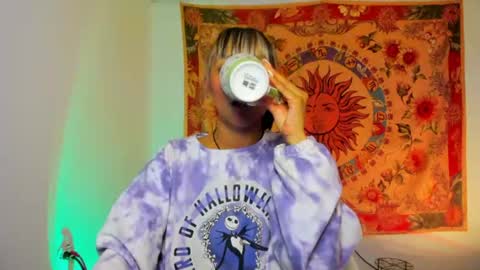 demeter__ online show from 06/11/26, 02:00