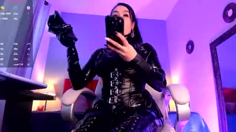 Demetria online show from 07/03/26, 01:28