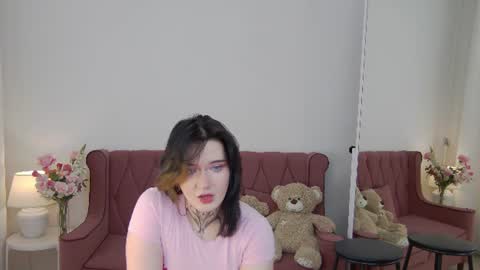 Demi online show from 06/15/26, 11:01