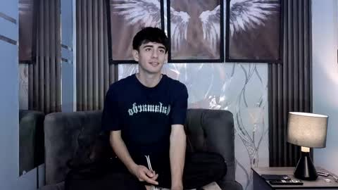 Snapshot of demian_hot99 chatting on 05/12/26, 12:02 demian hot99 online show from 05/12/26, 12:02