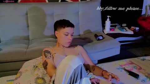 DEMI online show from 10/18/25, 02:07