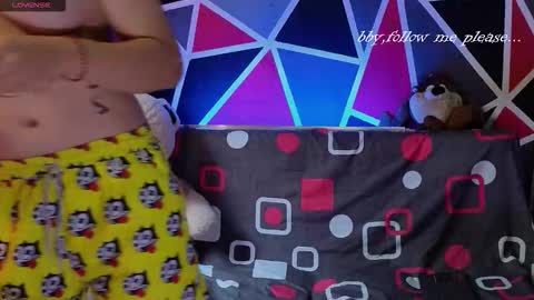 Snapshot of demimoore222 chatting on 11/20/25, 05:12 DEMI online show from 11/20/25, 05:12