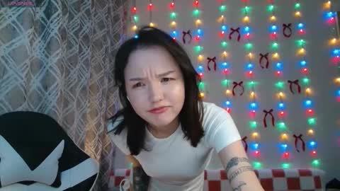 Snapshot of demiwildcat chatting on 12/18/25, 11:38 Didi online show from 12/18/25, 11:38