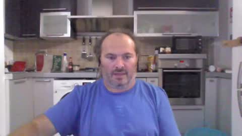 Snapshot of demon52 chatting on 10/20/25, 01:11 DEMON52 online show from 10/20/25, 01:11