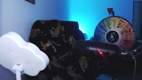 Demoness Mina online show from 06/17/26, 04:48