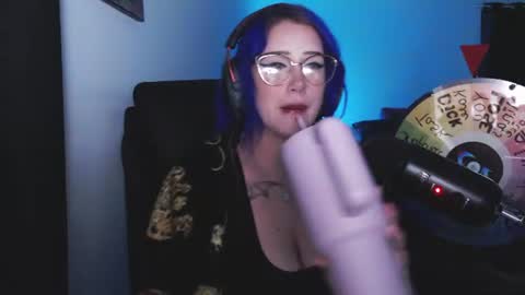 Demoness Mina online show from 06/20/26, 04:59