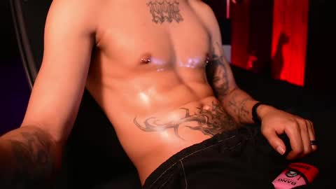 Snapshot of demonkush_ chatting on 04/11/26, 01:10 DemonKush online show from 04/11/26, 01:10