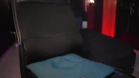 Snapshot of demonkush_ chatting on 05/13/26, 05:38 DemonKush online show from 05/13/26, 05:38