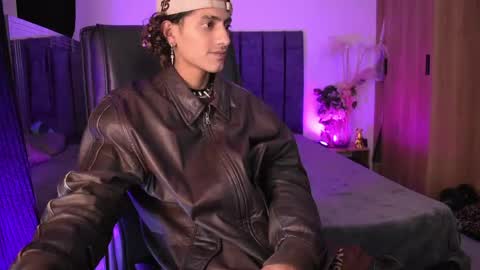 Snapshot of demonkush_ chatting on 05/19/26, 02:18 DemonKush online show from 05/19/26, 02:18