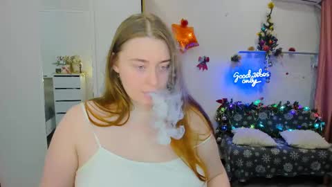 Sophie online show from 12/04/24, 05:38