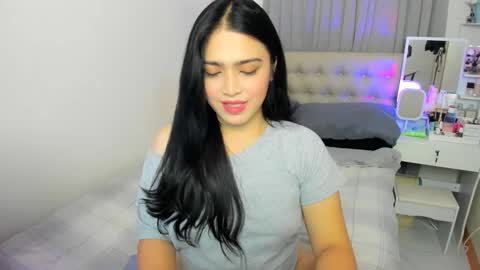 Snapshot of dencyleander chatting on 02/28/26, 09:10 Demi online show from 02/28/26, 09:10