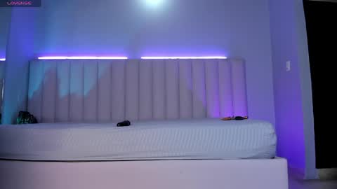 Snapshot of denightjones chatting on 04/20/26, 03:53 denightjones online show from 04/20/26, 03:53