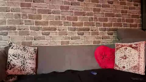 Denise and Brad online show from 06/10/26, 04:39