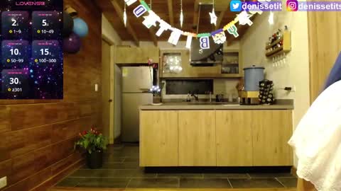    online show from 12/03/24, 10:51
