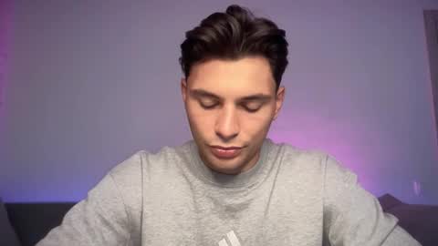 Snapshot of denlover chatting on 09/15/25, 12:05 Den online show from 09/15/25, 12:05