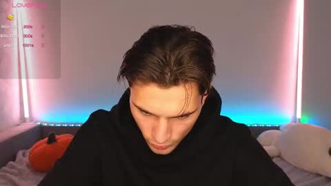 Snapshot of denlover chatting on 11/25/25, 11:21 Den online show from 11/25/25, 11:21