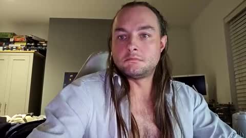 Snapshot of dennis210586 chatting on 10/14/25, 05:25 dennis210586 online show from 10/14/25, 05:25