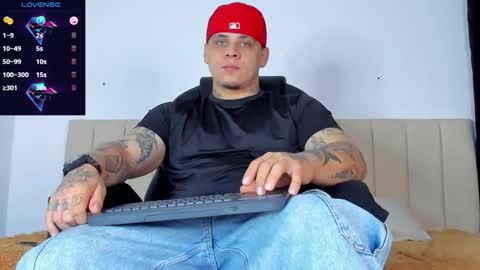 dennis munera online show from 09/16/25, 10:49