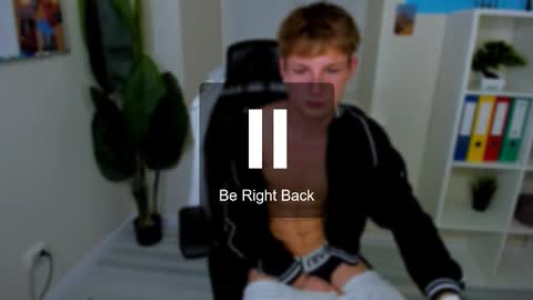 Snapshot of dennis_rodriguez chatting on 11/25/25, 03:39 Dennis online show from 11/25/25, 03:39