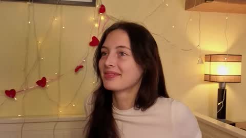 Olivia online show from 10/18/25, 08:26